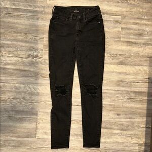 American Eagle Outfitters Black Ripped Skinny Jeans